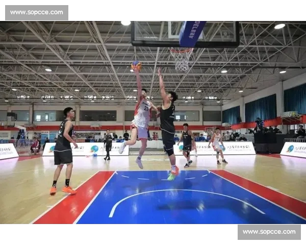 即将开战的篮球赛事前瞻:两队实力对决谁能脱颖而出夺得胜利 即将开战的篮球赛事前瞻:两队实力对决谁能脱颖而出夺得胜利